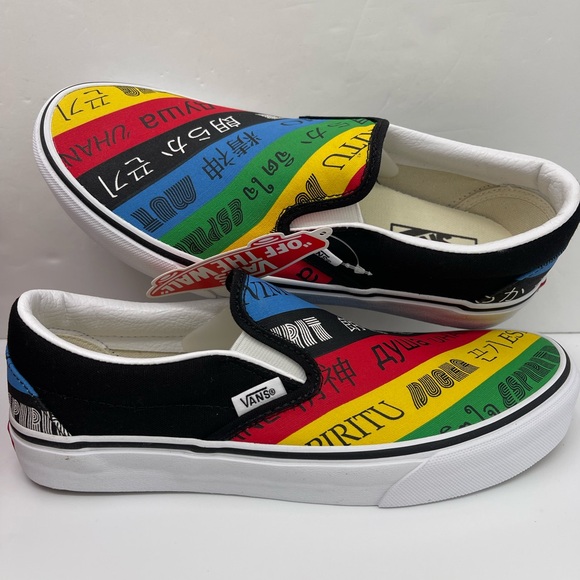 Vans Men’s Classic Slip-On (Vans
Spirit)Multi/True White Sneakers
VN0A4U38WK2 - Picture 14 of 16